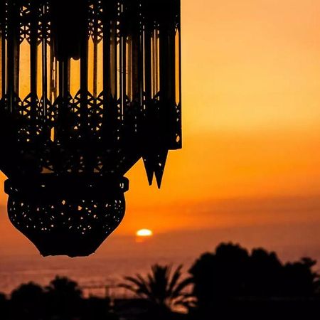 Apartment In Playa De Las Americas 1 エクステリア 写真