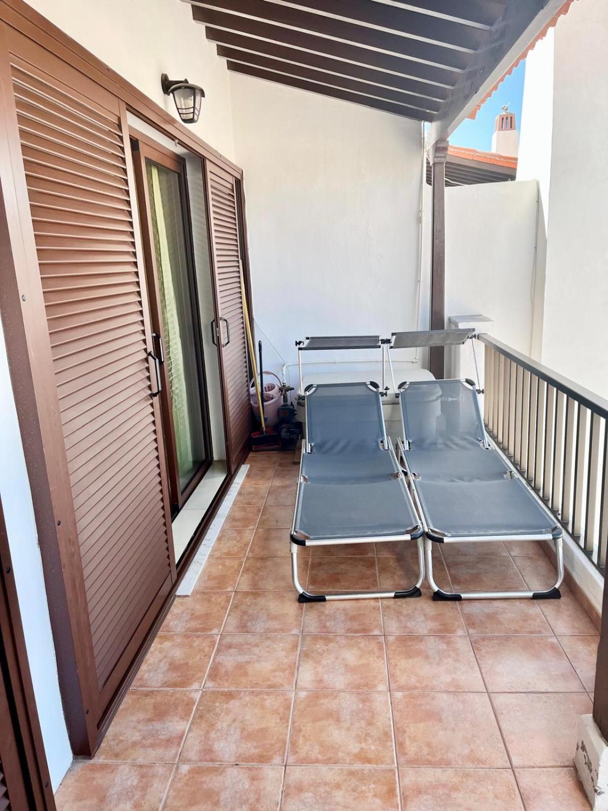 Apartment In Playa De Las Americas 1 エクステリア 写真