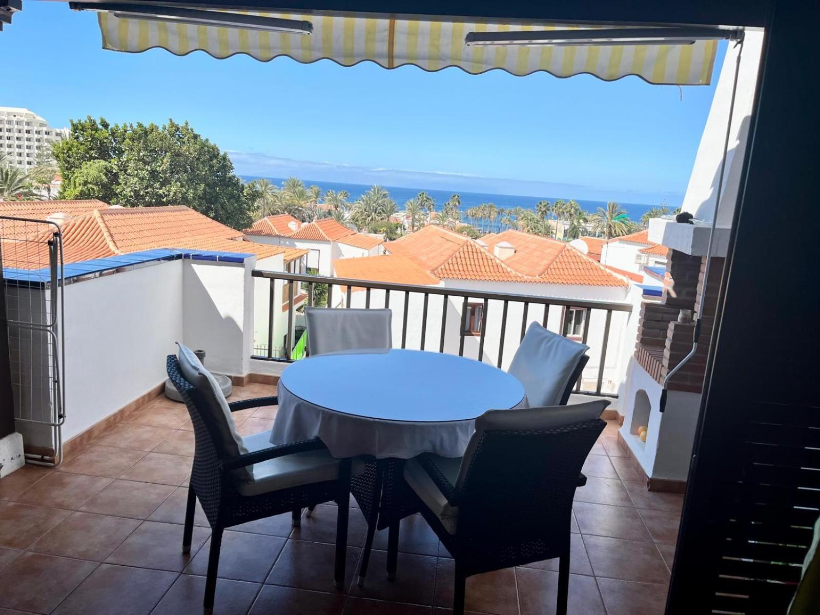 Apartment In Playa De Las Americas 1 エクステリア 写真