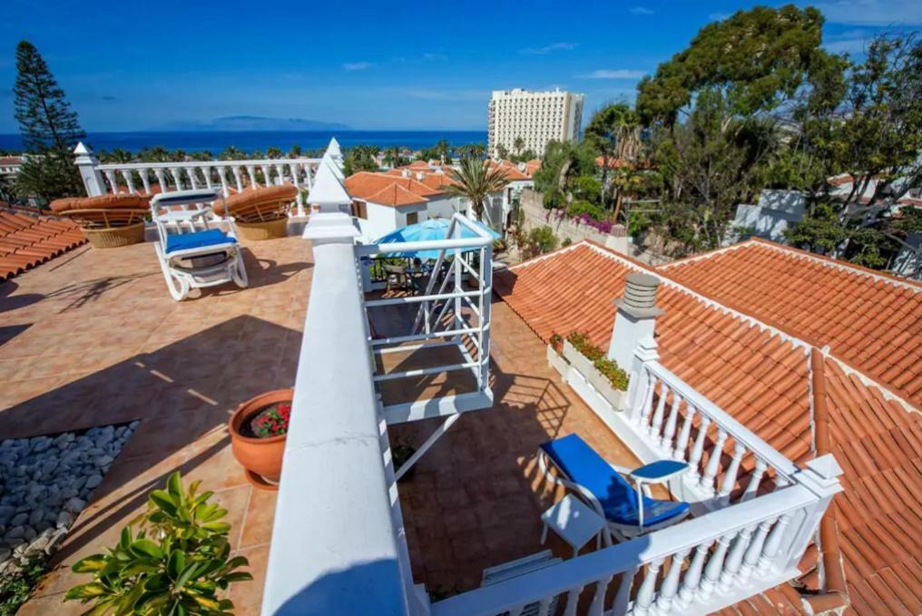 Apartment In Playa De Las Americas 1 エクステリア 写真