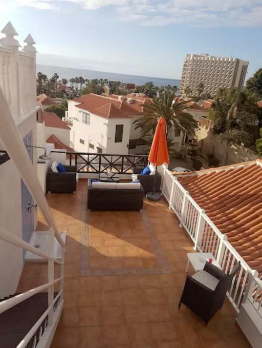 Apartment In Playa De Las Americas 1 エクステリア 写真